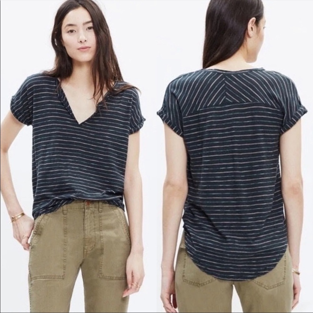 Madewell Turntable Split Neck Tee - image 1